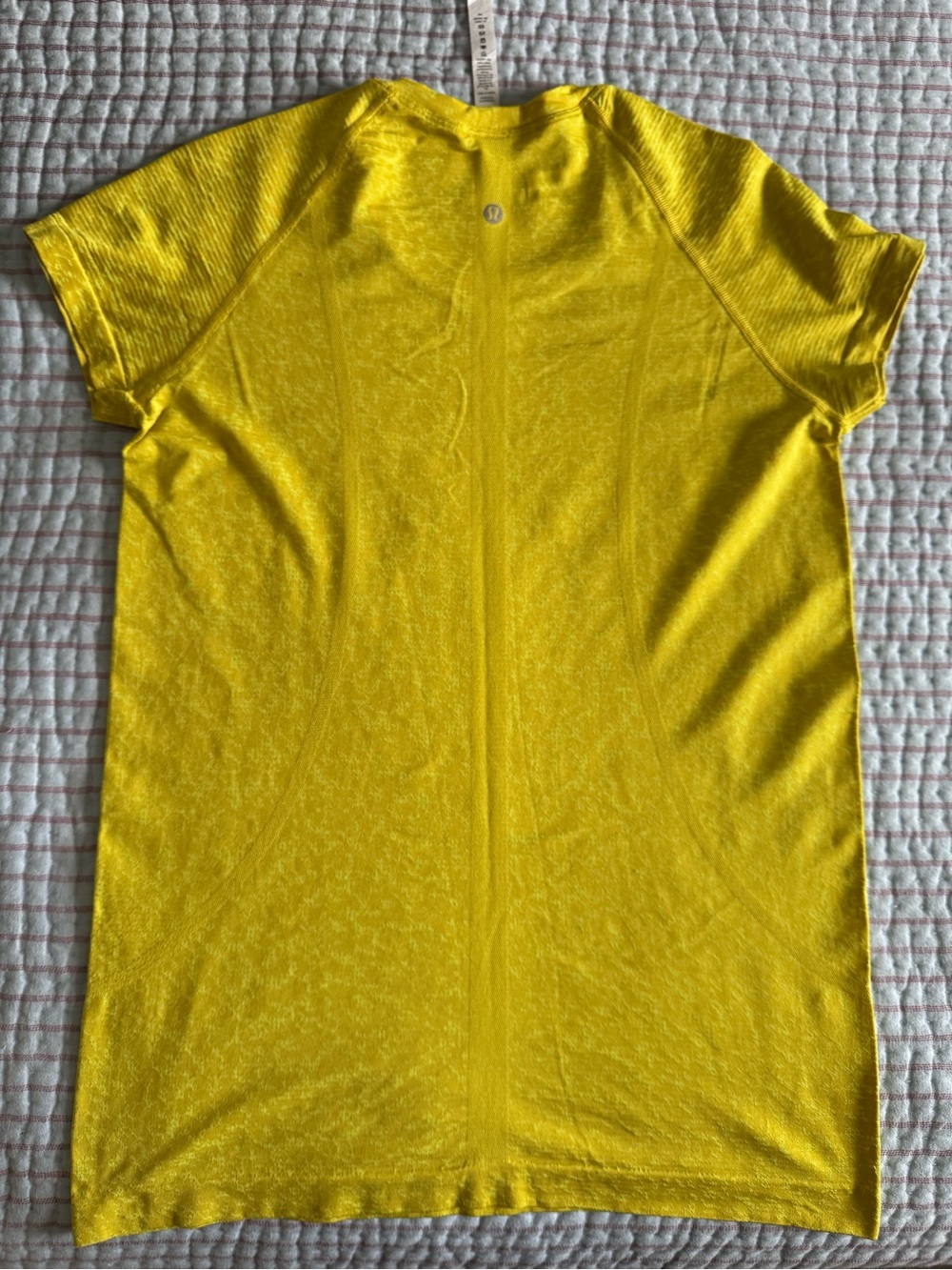 lululemon athletica yellow short-sleeve athletic tee - Picture 6 of 7